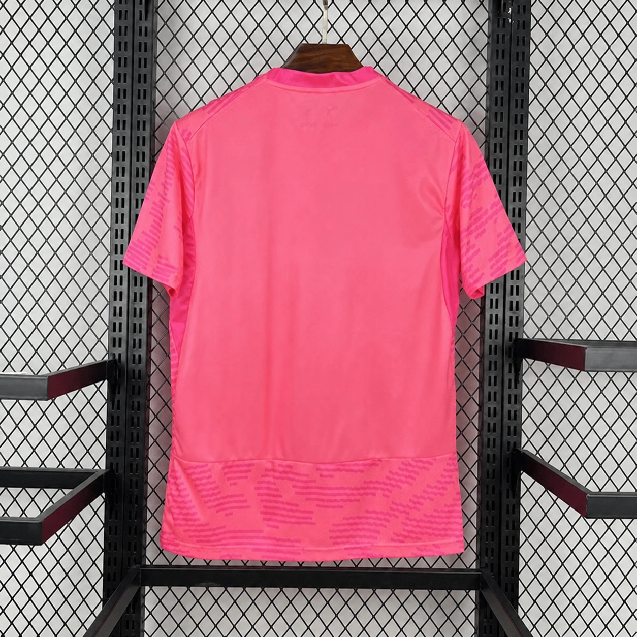 Maillot Portugal Concept Rose 2026/2027 : vue arrière
