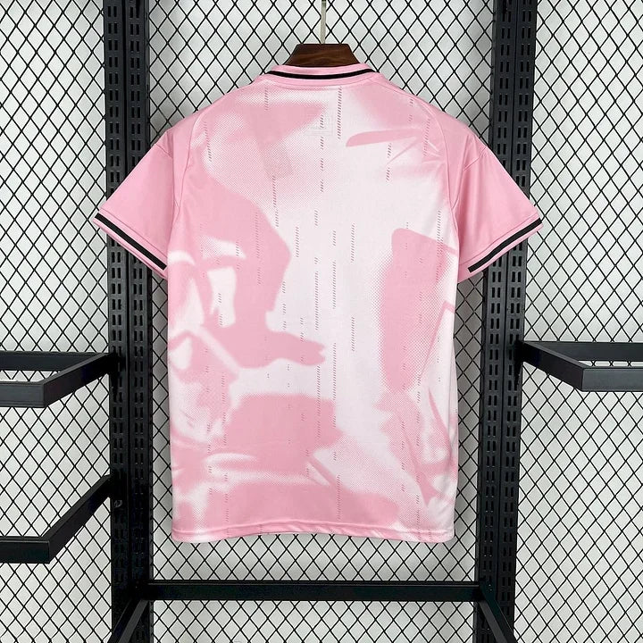 Maillot Real Madrid Concept Rose & Blanc 2025 : vue arrière